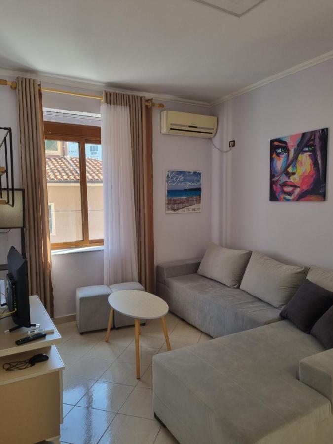 Glamorous Apartment In Tirana Buitenkant foto